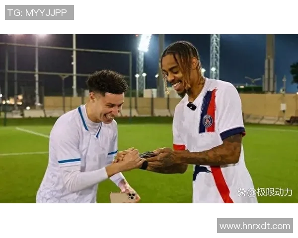 法甲焦点战摩纳哥主场迎战豪门巴黎圣日尔曼争夺三分 法甲焦点战摩纳哥主场迎战豪门巴黎圣日尔曼争夺三分